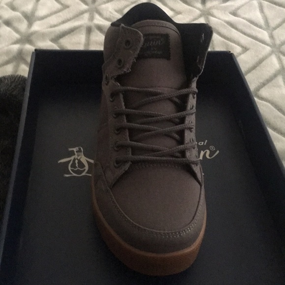 Original Penguin by Munsingwear shoes- size 2 US - Picture 2 of 3
